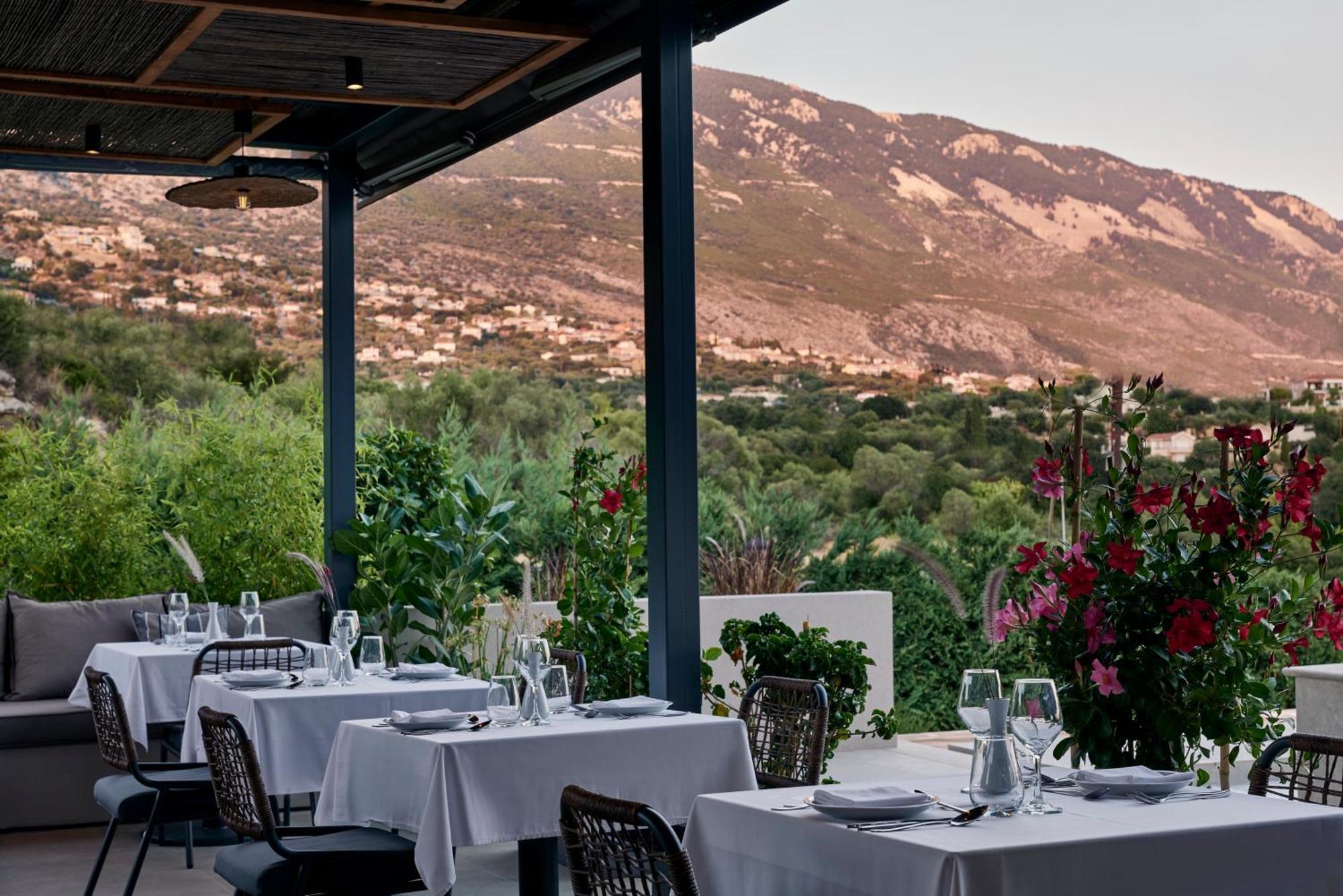 Celestial All Suites Afrato Dış mekan fotoğraf