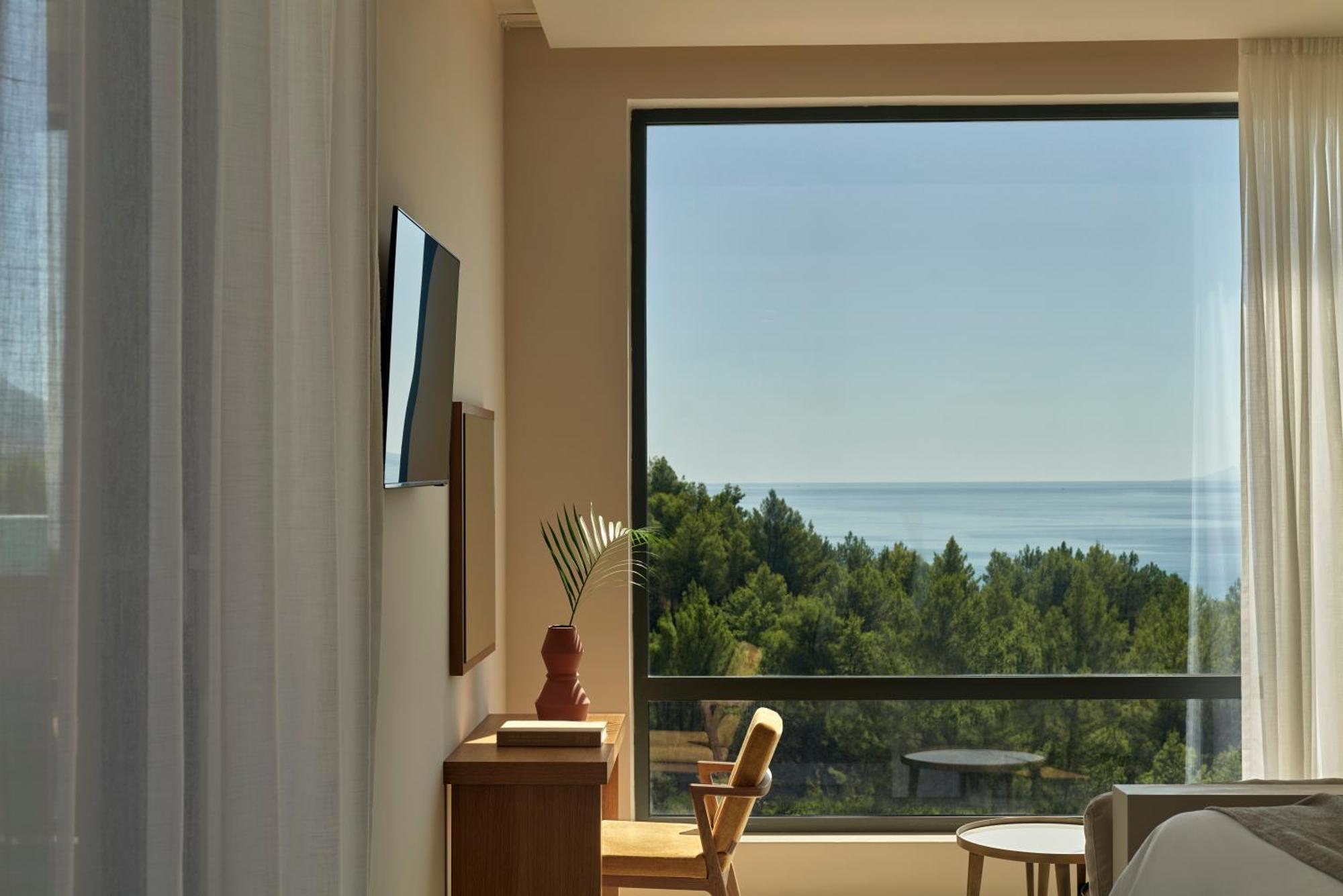 Celestial All Suites Afrato Dış mekan fotoğraf